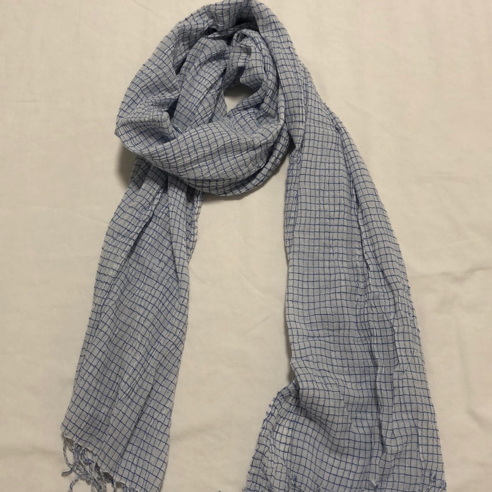 Gap scarf blue and white cotton